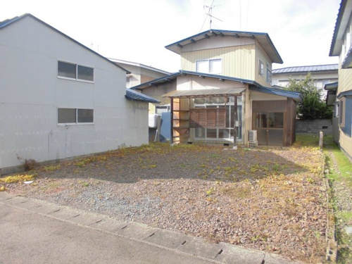 北秋田市鷹巣字愛宕下 中古住宅 大館市 能代市 秋田市の不動産情報なら株式会社リブエス 北秋田市鷹巣字愛宕下 中古住宅 大館市 能代市 秋田市の不動産情報なら株式会社リブエス