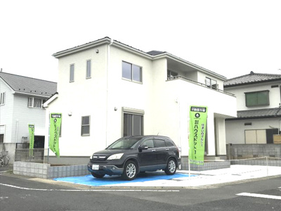 【外観】 | 上尾市井戸木 カースペース３台　新築分譲住宅全１棟 | 落ち着いた雰囲気の外観です