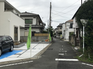 【前面道路含む現地写真】