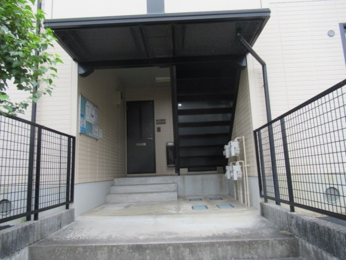 プレミール B棟のエントランス|建物の内部です
