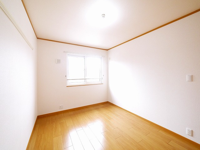 ブリーゼ・Ｆの洋室|きれいな洋室です