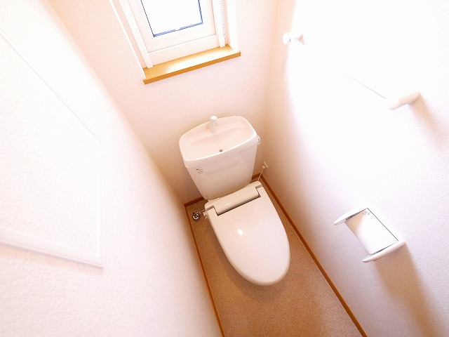 ブリーゼ・Ｆのトイレ|ゆったりとした空間のトイレです