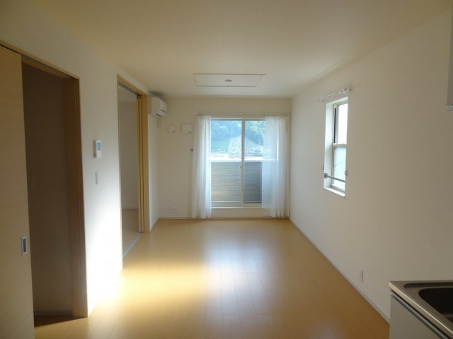 レガーメⅠの居間・リビング