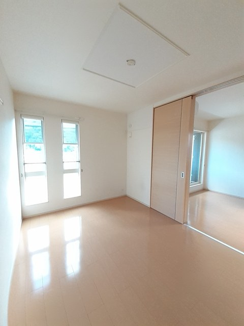 レガーメⅠの居間・リビング