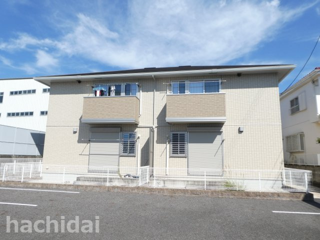 カーミー芳川Aの外観