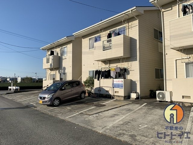 グリーンヒル龍ケ原の駐車場|A棟