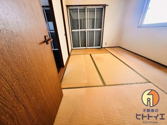 大隈コーポの和室