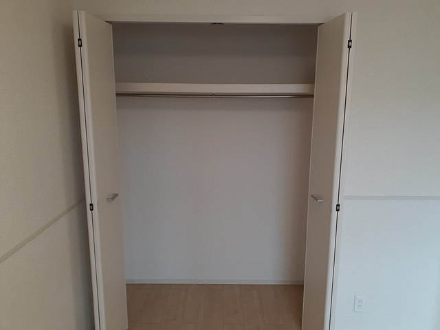 サンヴェール長者ヶ台Ａの収納