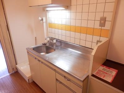 ヤングヴィレッジ嵯峨のキッチン