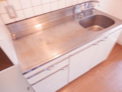 ヤングヴィレッジ嵯峨のキッチン|ＩＨコンロ設置可