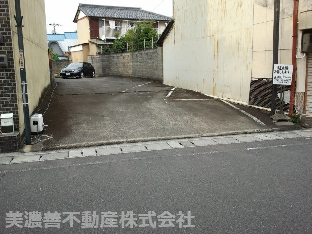２５２６５　本巣郡北方町北方土地の外観