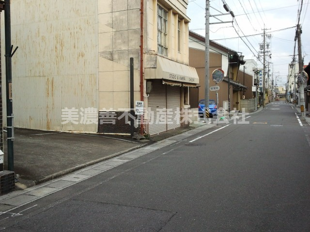 ２５２６５　本巣郡北方町北方土地の外観