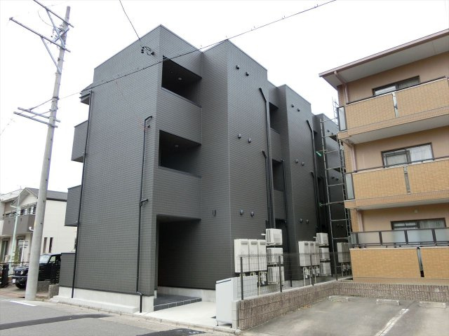 メゾンソレイユ名駅西