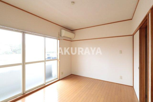 根岸コーポA棟（福居町）の洋室|2025年4月撮影。