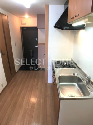  | プレサス天神