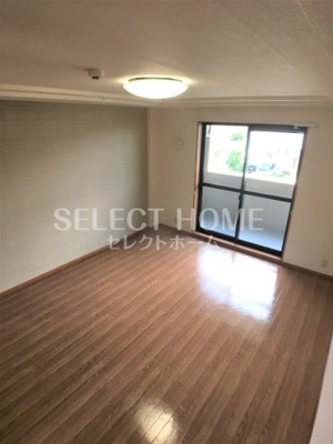  | プレサス天神