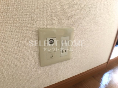  | プレサス天神