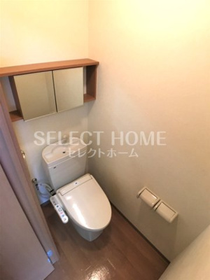 【トイレ】 | プレサス天神 | 落ち着いた色調のトイレです
同型タイプ