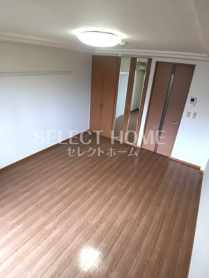 【寝室】 | プレサス天神 | 開放的な寝室です
同型タイプ