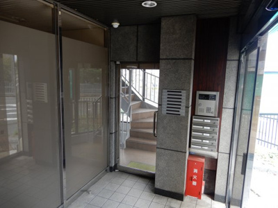 【エントランス】 | アヴィオール高槻