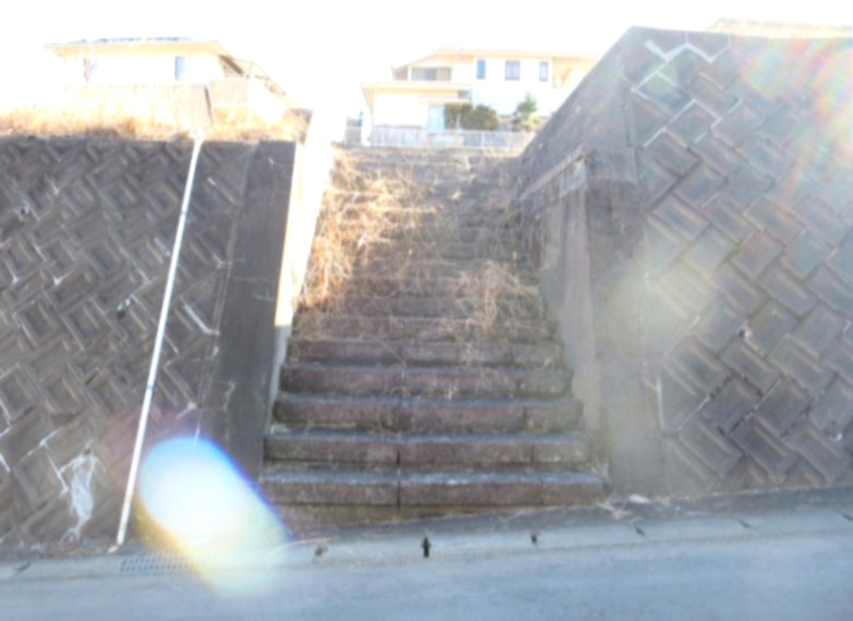 坂田山4丁目（土地）のその他|階段部分　※階段部分は敷地に含みます