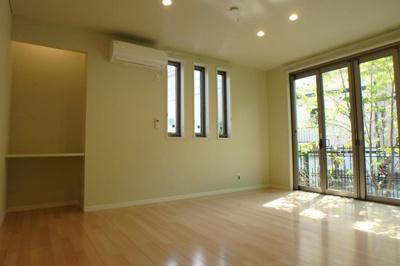 【居間・リビング】 | リンジュドゥプリムＥ | 照明具付きです！