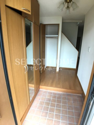 【玄関】 | 上田戸建借家 | シンプルで使いやすい玄関です