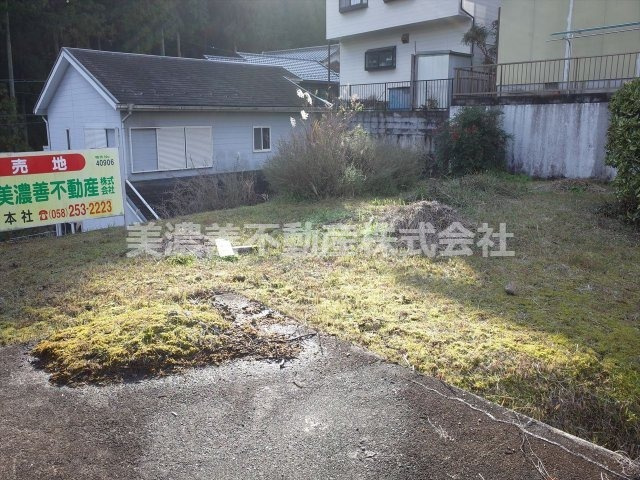 ４０９０６　不破郡垂井町大滝土地
