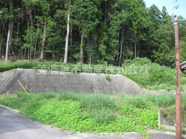 ４７６４９　不破郡関ケ原町大字関ケ原土地の外観