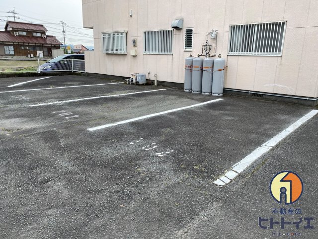 大西ハイツの駐車場|駐車場があります