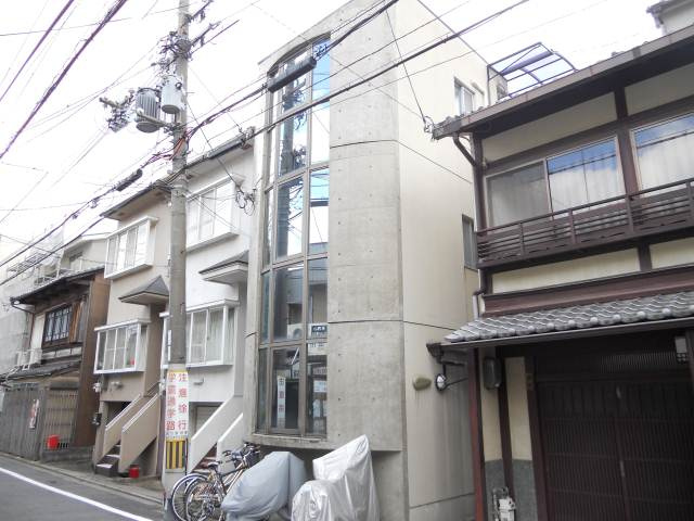 テルレスポワールの外観