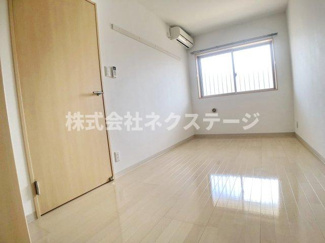 【寝室】 | ウィステリア