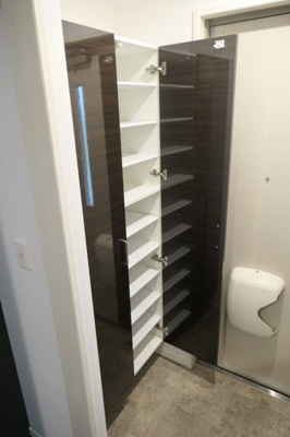 【エントランス】 | リトリート