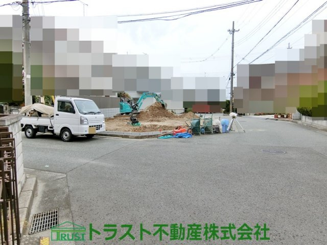明石市魚住町清水 新築戸建の前面道路含む現地写真