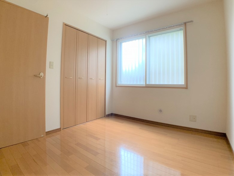 アルソ加賀野の洋室