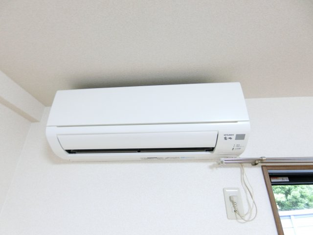 アンプルールフェールフォルスの設備|同物件別部屋