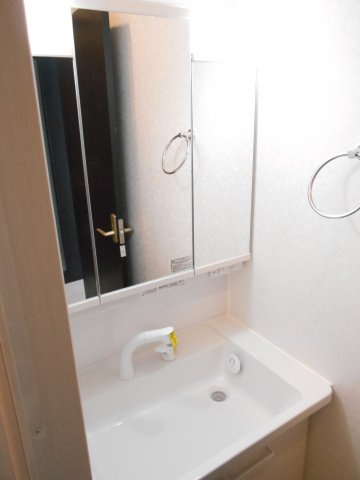 カーサ市川大門通りの独立洗面台