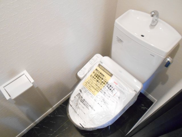 カーサ市川大門通りのトイレ