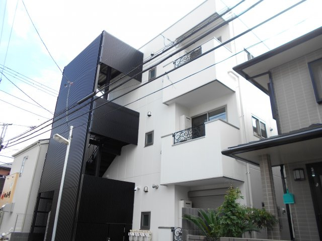 カーサ市川大門通り