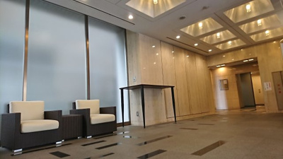 【エントランス】 | 千葉本町第一生命ビル | 風格が感じられるエントランスです