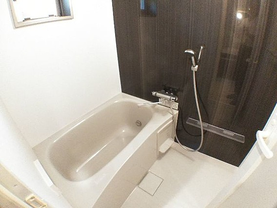 Xing CUBE ONEの浴室