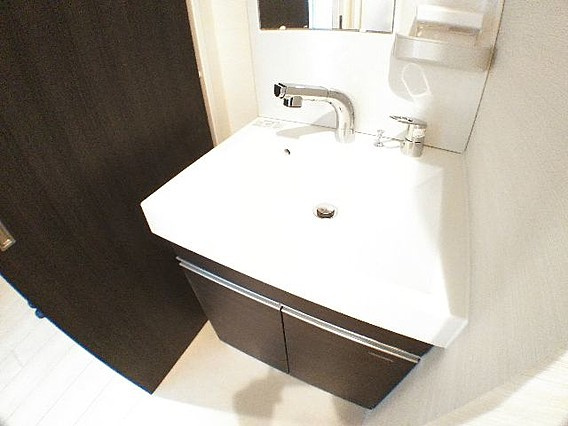 Xing CUBE ONEの洗面所