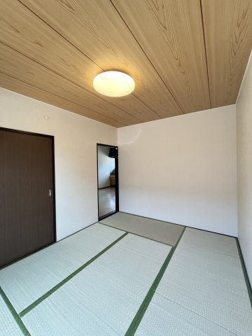 アロサールB棟の和室