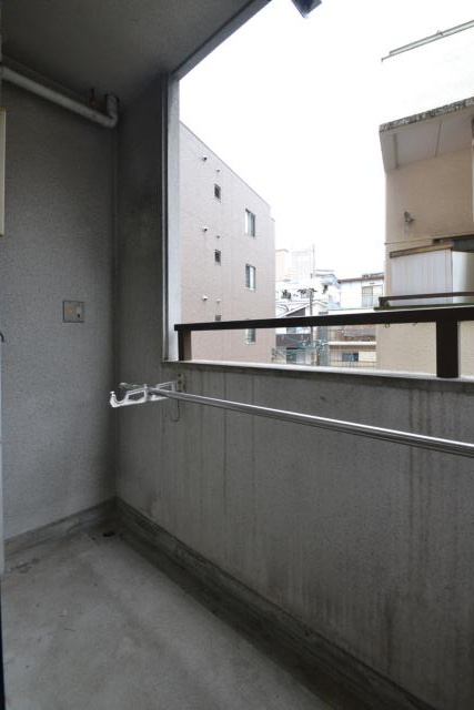 山脇ビルのバルコニー