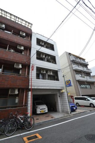 山脇ビルの外観
