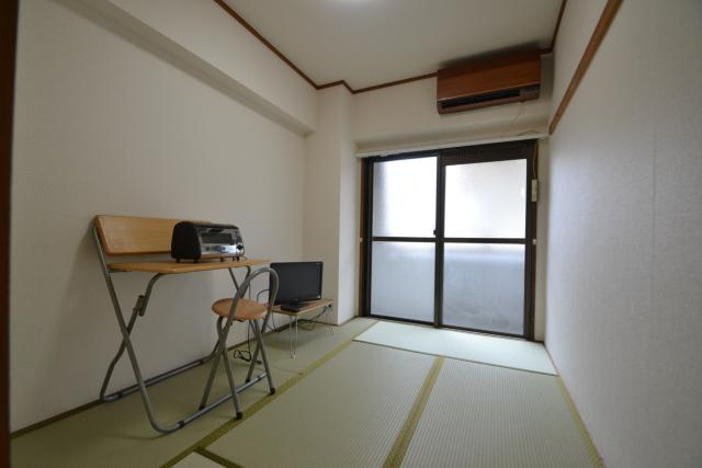 山脇ビルの和室