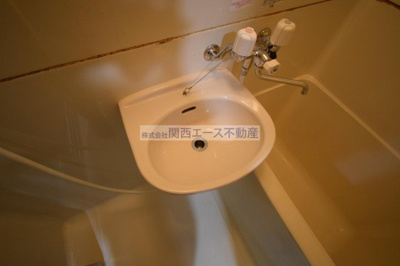 【洗面所】 | ジュネス石切