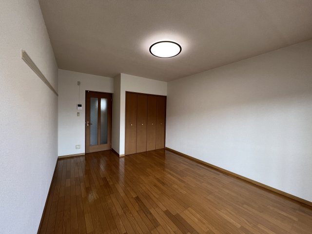 リバティーハウスの洋室|10帖の洋室