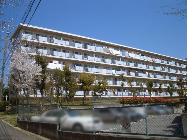 大久保東第1住宅の外観
