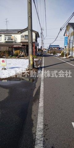 ５２５６７　瑞穂市古橋土地　の前面道路含む現地写真